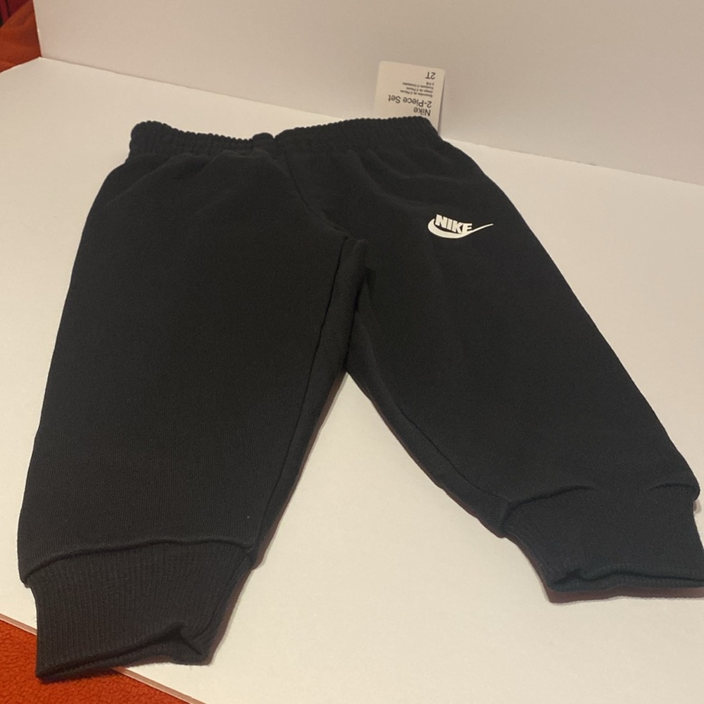 Toddler Nike Set - Picture 9 of 12